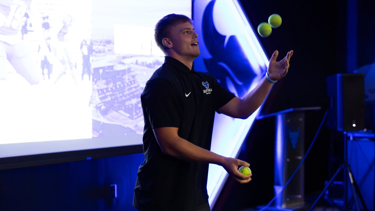 Buffalo Football tweet media