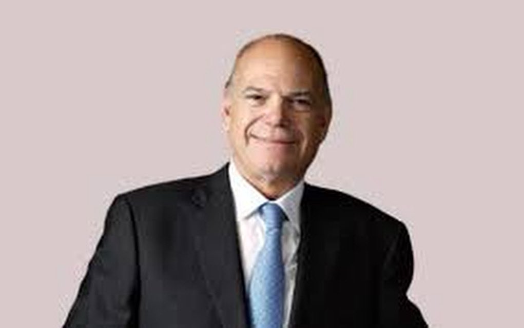 Lamentando mucho el fallecimiento de Luis Emilio Velutini, gran empresario y mejor ser humano, con quien tuvimos el privilegio de construir una relación de amistad y confianza mutua. Nuestras sinceras condolencias de parte de mi esposa Karina y mías a su señora esposa, a su hijo