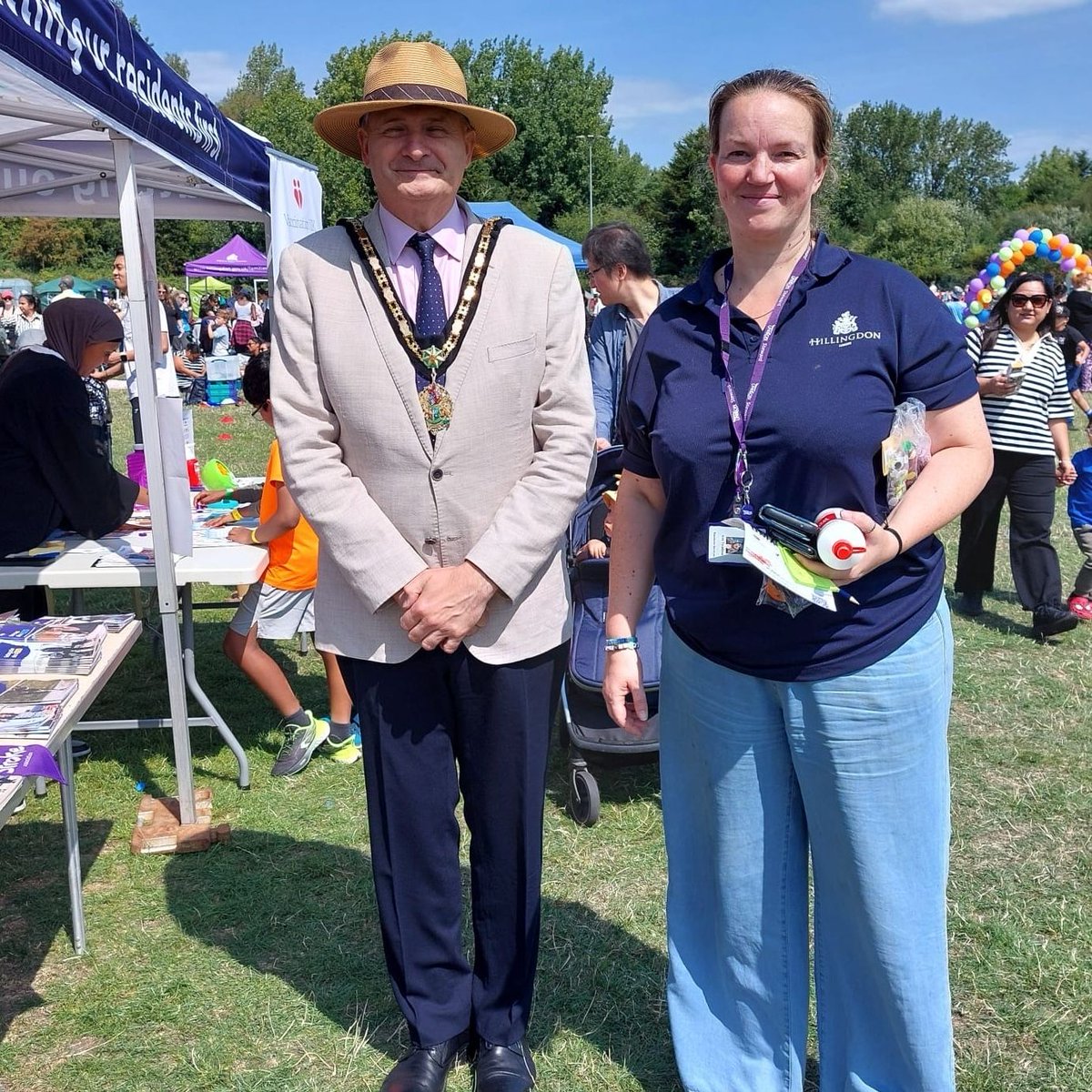 😄  Thank you to everyone who joined in the fun at our Playday event in and around Hillingdon Athletics Stadium in Uxbridge today.

🚴‍♂️ 🎨 We welcomed hundreds of children and families, and activities included cycling, football, a smoothie bike, arts and crafts and a sandpit.