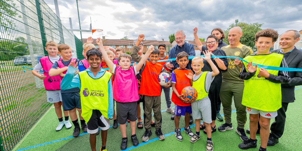 Leicester City Council (@leicester_news) on Twitter photo A new, improved #PlayZone has opened in #EyresMonsell thanks to £260,000 investment from the city council and <a href="/FootballFoundtn/">Football Foundation</a>. Now there will be regular activities at the court, including football sessions from <a href="/LCFC_Community/">Leicester City in the Community</a>. Story here: ow.ly/QCtc50WAKPm #LCFC A new, improved #PlayZone has opened in #EyresMonsell thanks to £260,000 investment from the city council and <a href="/FootballFoundtn/">Football Foundation</a>. Now there will be regular activities at the court, including football sessions from <a href="/LCFC_Community/">Leicester City in the Community</a>. Story here: ow.ly/QCtc50WAKPm #LCFC