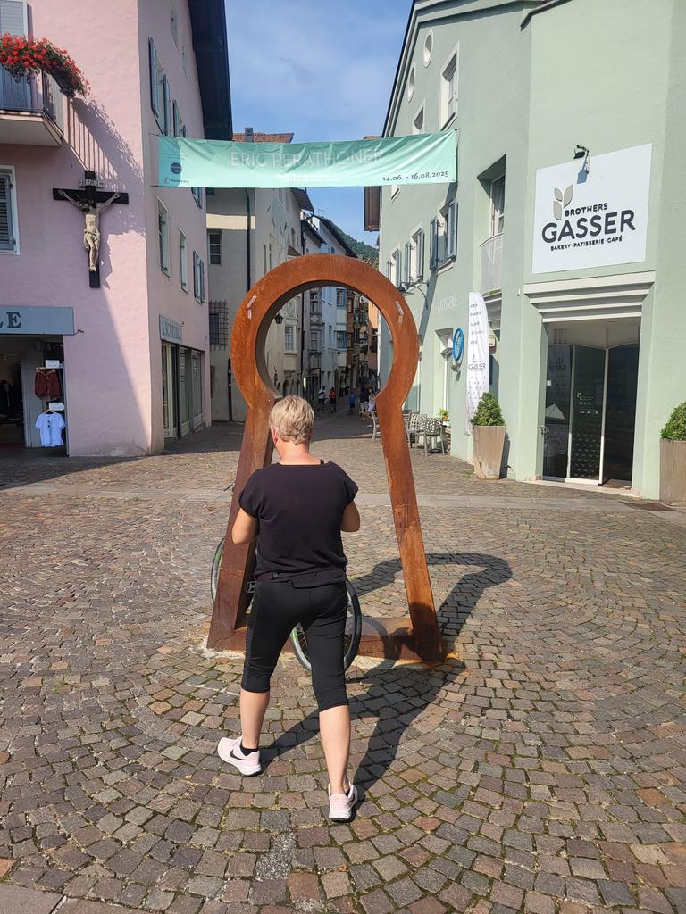 LucaColucci1's tweet photo. @ColucciLc @TurismoBergamo @antocadei @bigbenchapp @InfoLagoIseo @visitlakeiseo @RivadiSolto_ @radiolombardia @ProLocoVigolo @prolocopredore @VISITBERGAMO @visitbergamo1 @VisitBergamo_EN @VisitBergamo_DE @VisitBergamo_FR @PrimaBergamo @Bergamoesport @VivereBergamo @montagne_paesi @PiacereIseo @Dolomiti @dolomiti_it @mydolomiti @DolomitiStars @PASSOSELLA @rifugiosalei @thebeatles #chiusa #ciana https://t.co/8WDlcfL9vO