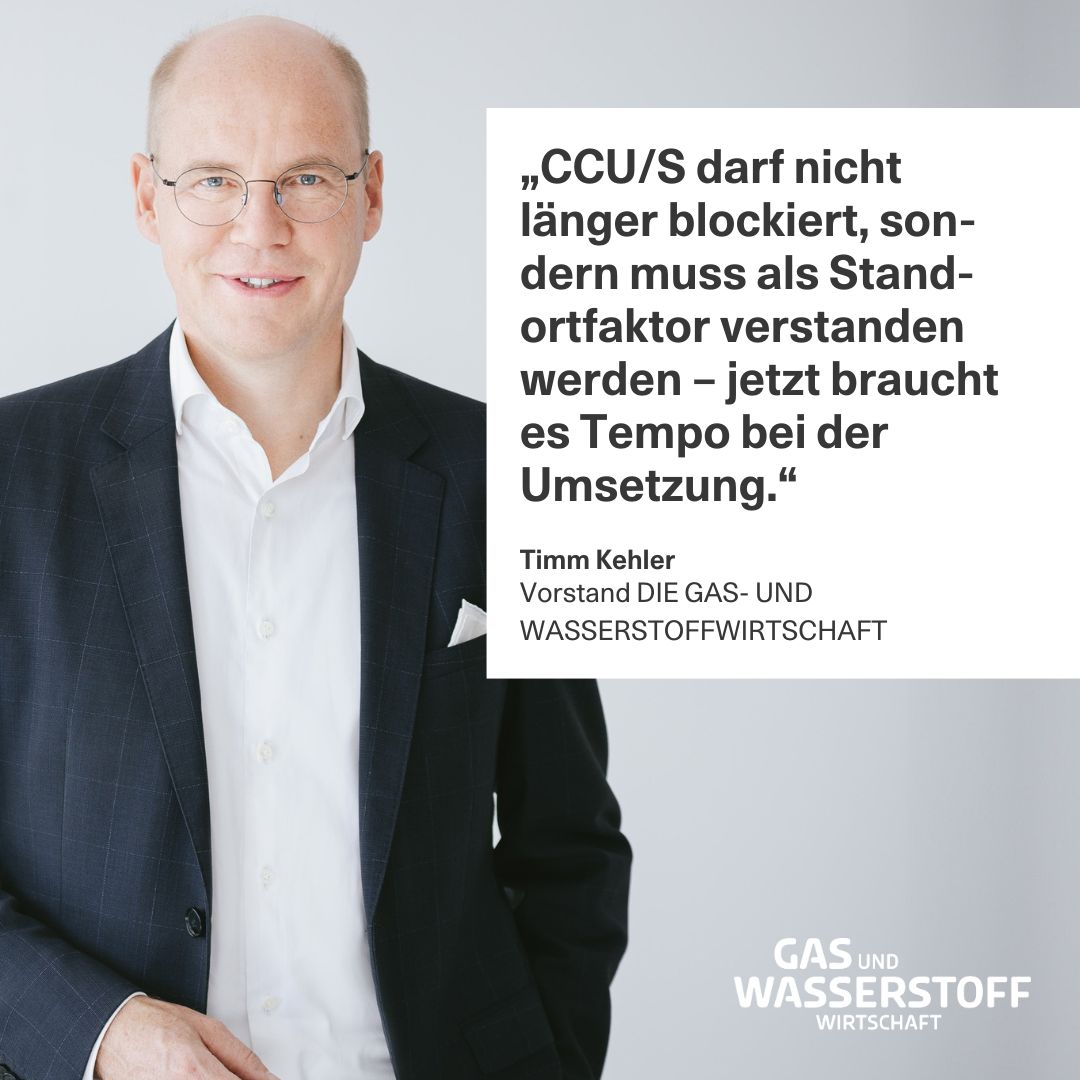 Der Kabinettsbeschluss zum KSpG und EnWG ist ein wichtiges Signal für Klimaschutz und Industrie. CCU/S erhält erstmals einen Rechtsrahmen. Jetzt braucht es Tempo bei der Umsetzung – und eine verlässliche Strategie für die Zukunft der Gasspeicher.👉tinyurl.com/297nzfvw