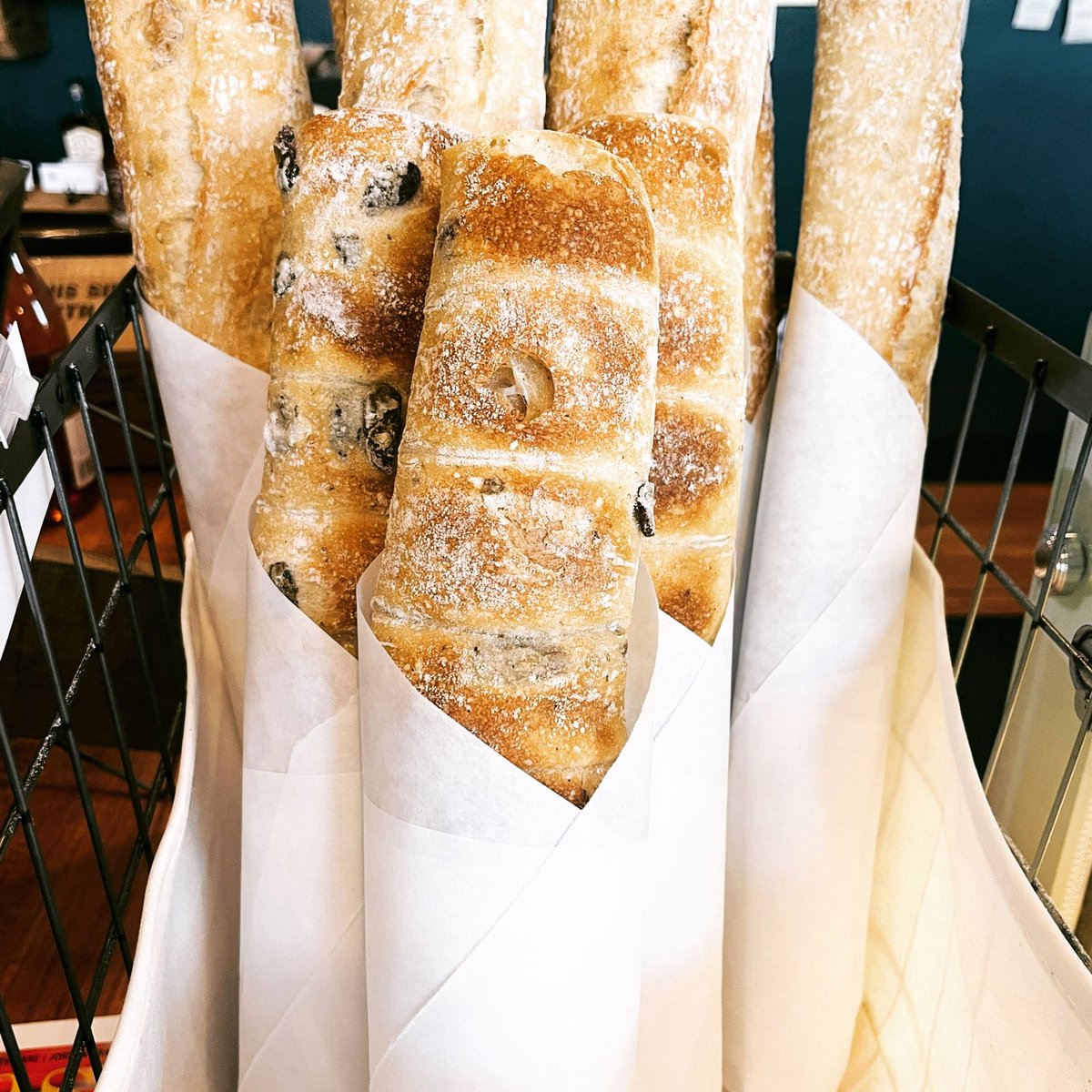 That midweek slump doesn’t stand a chance!

With artisan sandwiches, curated wines, craft beer, and cheese boards to match, Wild Olive Provisions is your perfect Thursday pick-me-up 🍇🧀🍾

#GiftAMeal #WildOliveProvisions