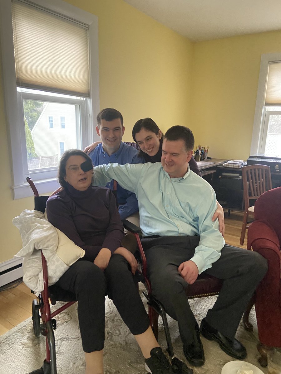 Witnessing his wife Sarah's cancer progress, Bill reached out to Parmenter's Niki Pugach for help with his wife's end-of-life journey. Niki facilitated Sarah's hospice care and helped coordinate an early graduation ceremony for Bill's and Sarah's son Nick.
parmenterfoundation.org/a-simple-act-o…