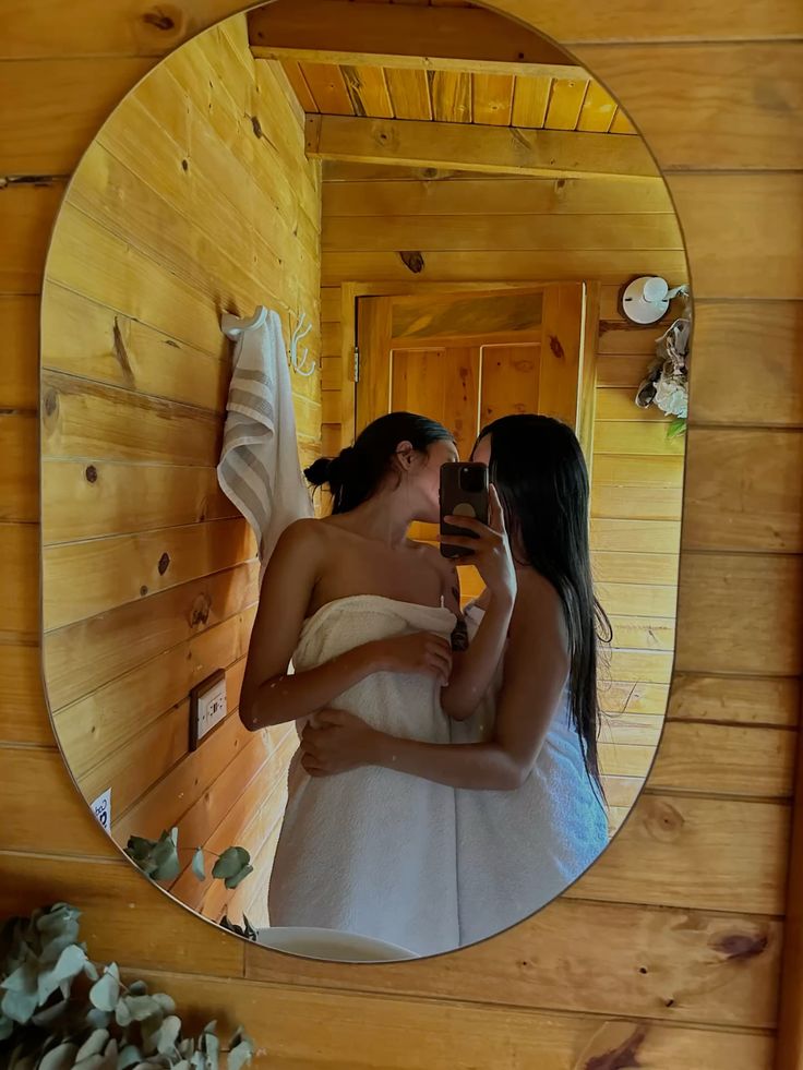 Yuri Melodies (@yurimelodies) on Twitter photo 