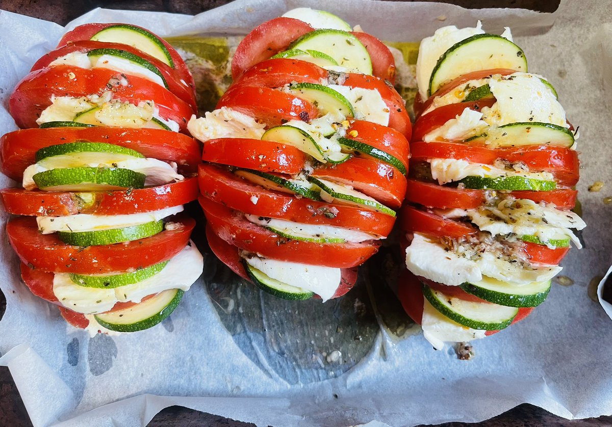 Rajčata masitá 
Cuketou plněná