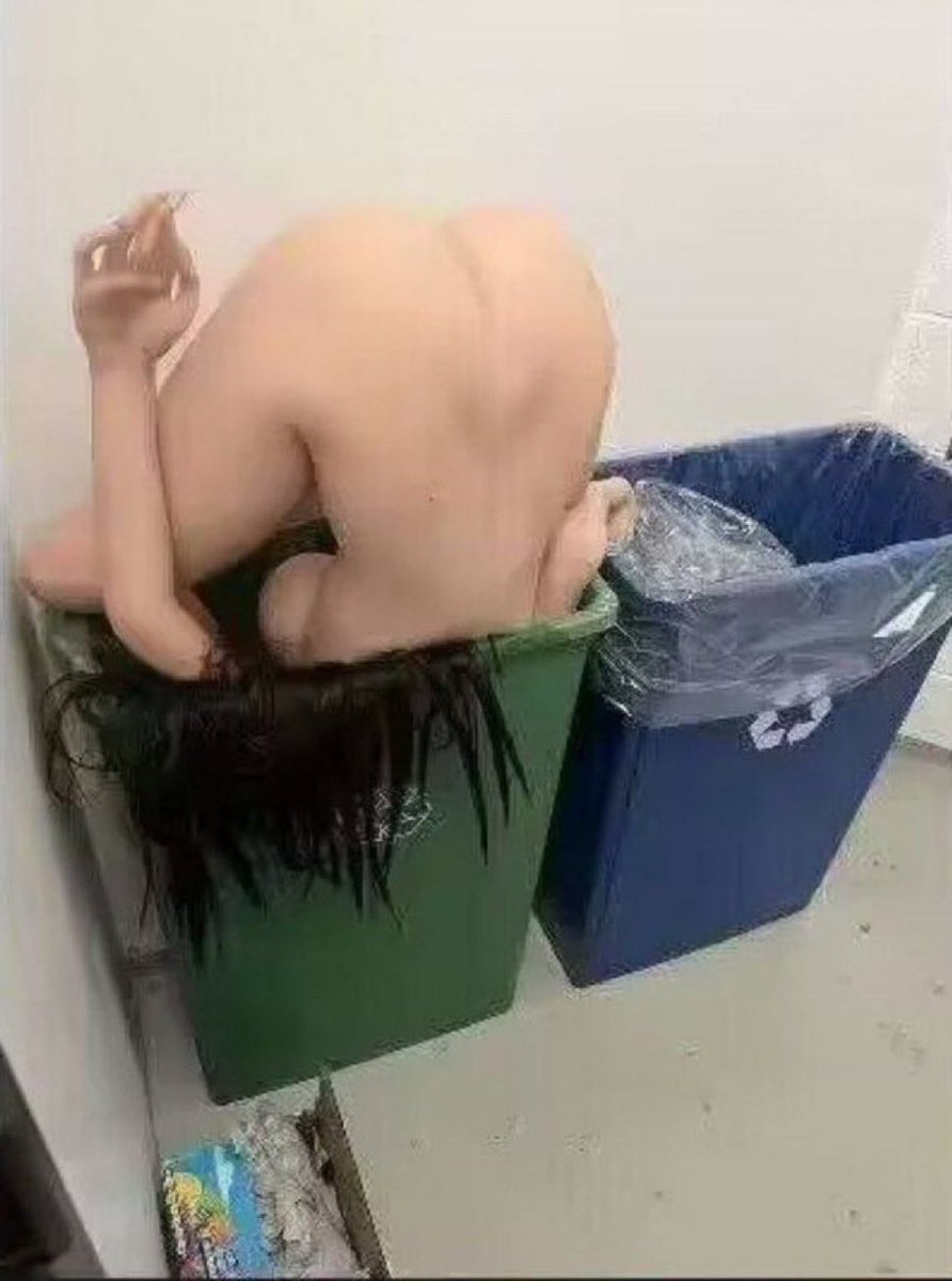 بعد مايخلصون مني فحول ماما ترميني بالزباله عشان يجي دورها البقره ام فتحات😂