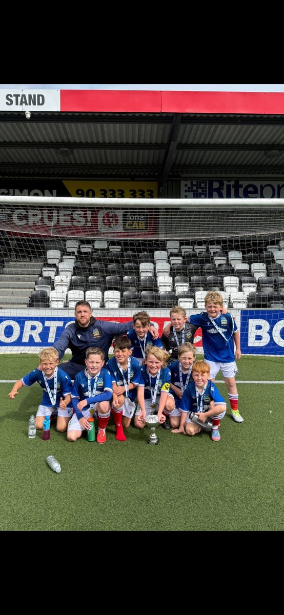 Linfield FC Academy tweet media