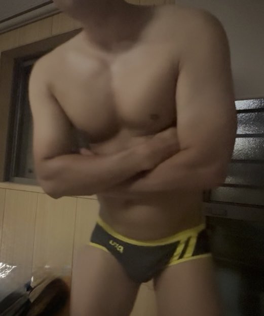 Banana_fish_dai's tweet photo. 来月からはキック一本 https://t.co/ftuIzrj7p9