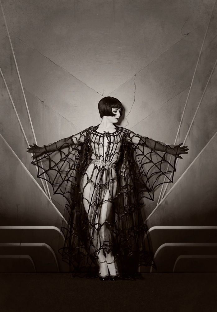 I saw this image on Pinterest and thought it looked like Bangs, so I made a little fanart of her.🖤🖤🖤
<a href="/TheIIInfamous/">The IIInfamous</a>
<a href="/HellOnEarth_III/">TheIIInfamous</a> 
#art #fanart #ArtistOnTwitter #artist