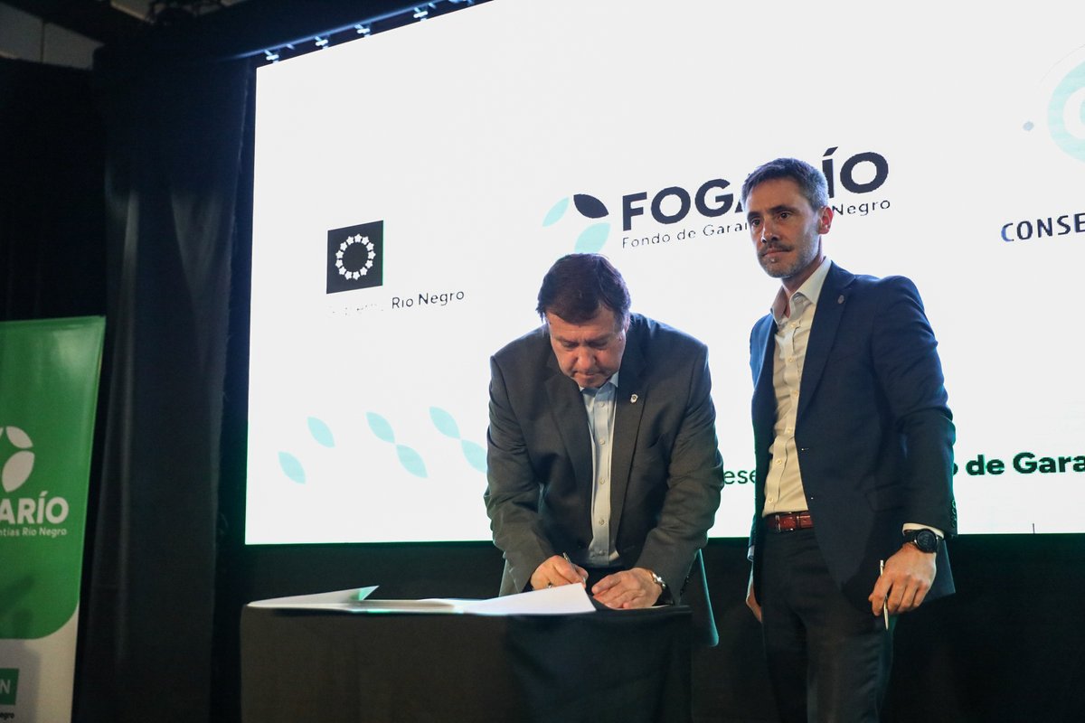 Alberto Weretilneck tweet media