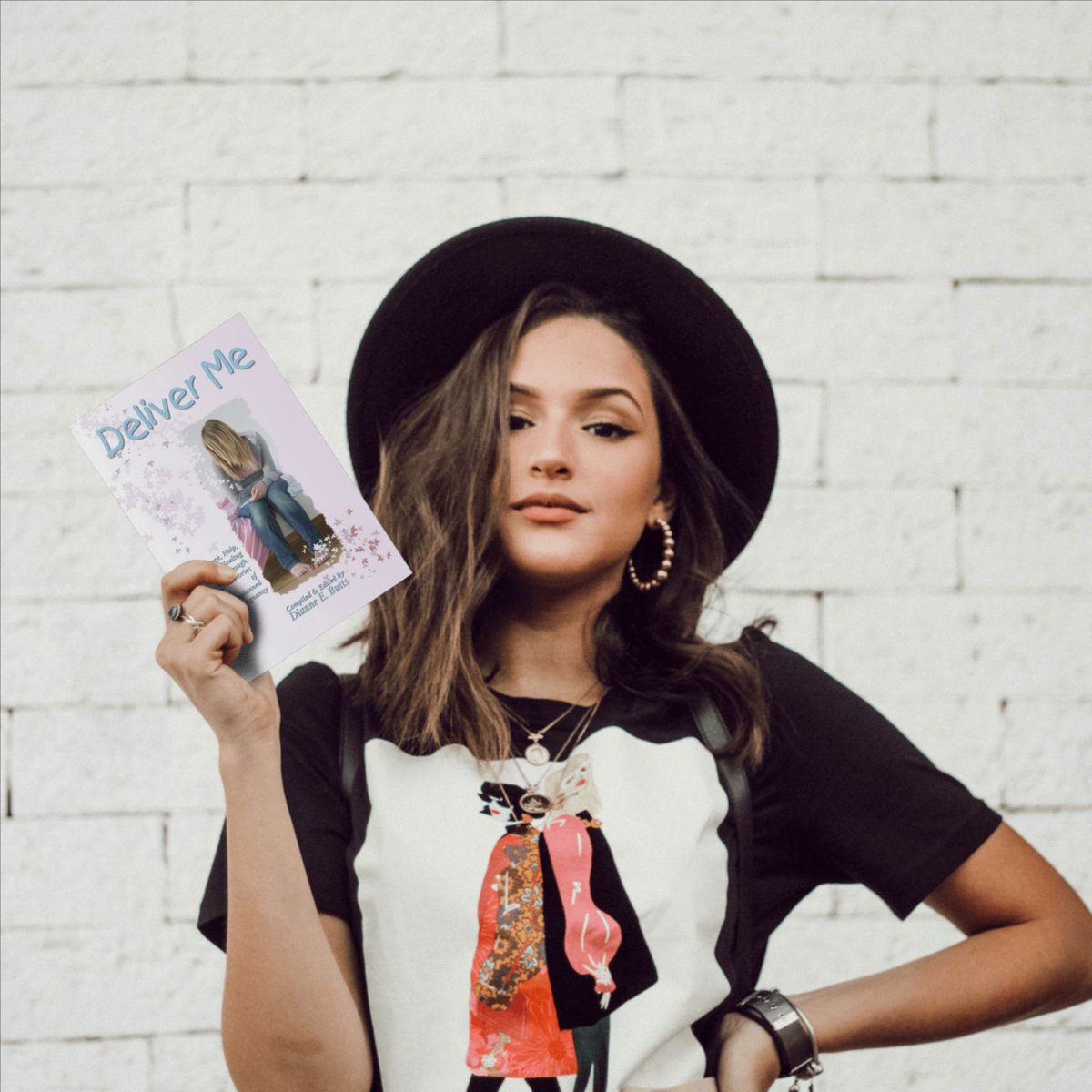 DianneEButts's tweet image. A light shines in the darkness… New things brewing on my website! #Fiction #JournalNotebooks and more! Discover all my books and descriptions of each. Check them out at dianneebutts.com/fiction #Books #Author  #writerslife #writingtips