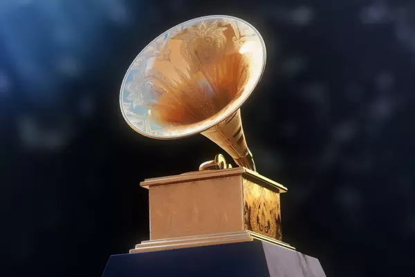 Sola-Ui has won a Grammy.