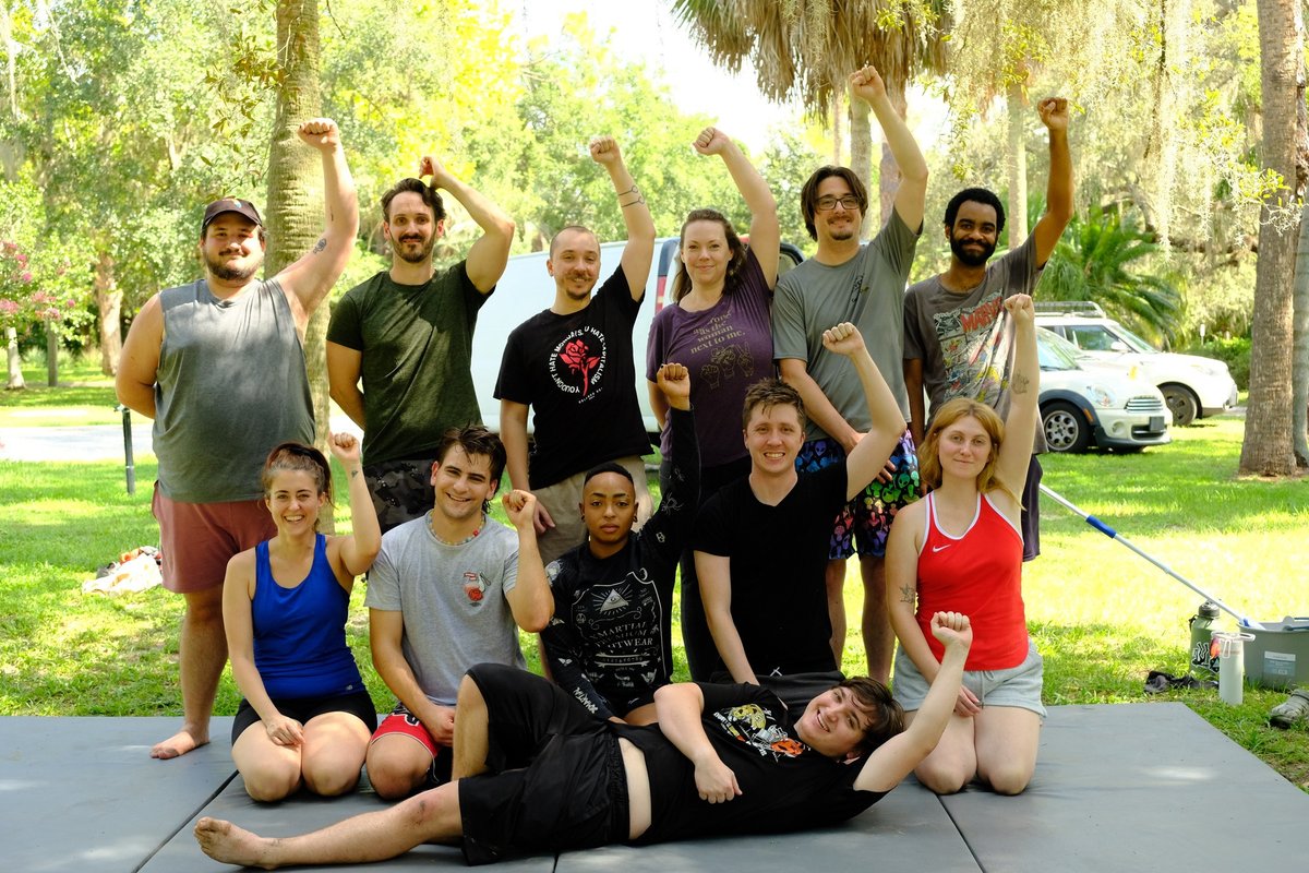 Don’t mess with our members! Some pictures from our latest jiu jitsu  training ran by our awesome  community defense working group!

If you want to learn and want to find out when the next one is, follow our profile and get to know ODSA!