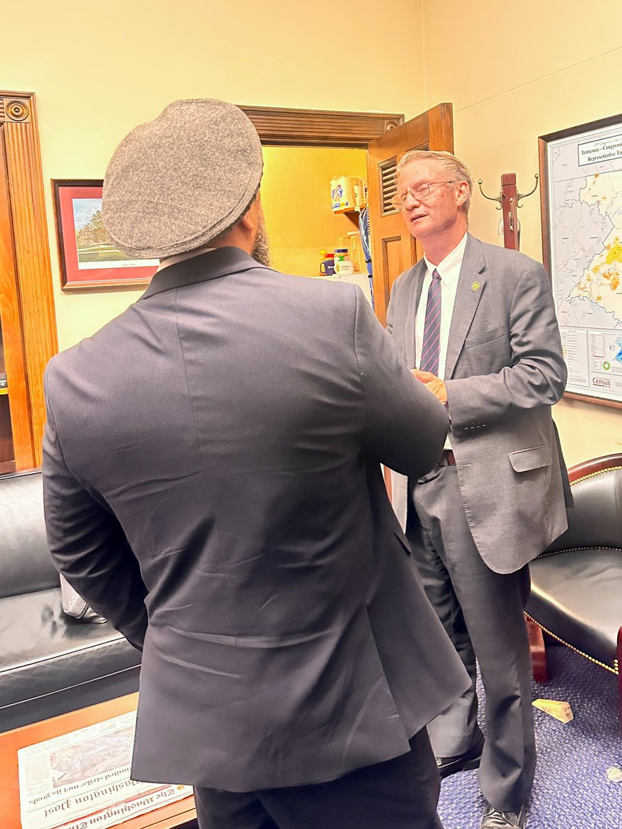 Senator <a href="/timburchett/">Tim Burchett</a> could pass his own ‘Defund the Taliban’ bill in the Senate, as <a href="/RepTimBurchett/">Rep. Tim Burchett</a> did in the House. Just sayin’ 🇺🇸