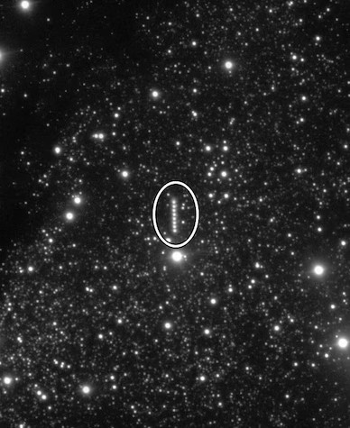 MAstronomers's tweet image. NEWS🚨: Harvard scientist says the 'alien' comet that recently entered our solar system could be a spaceship in disguise — and it's headed toward Earth