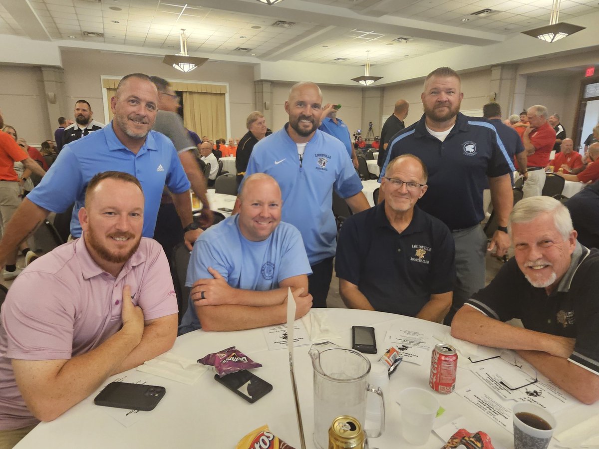 2025 HS Football Preview🏈