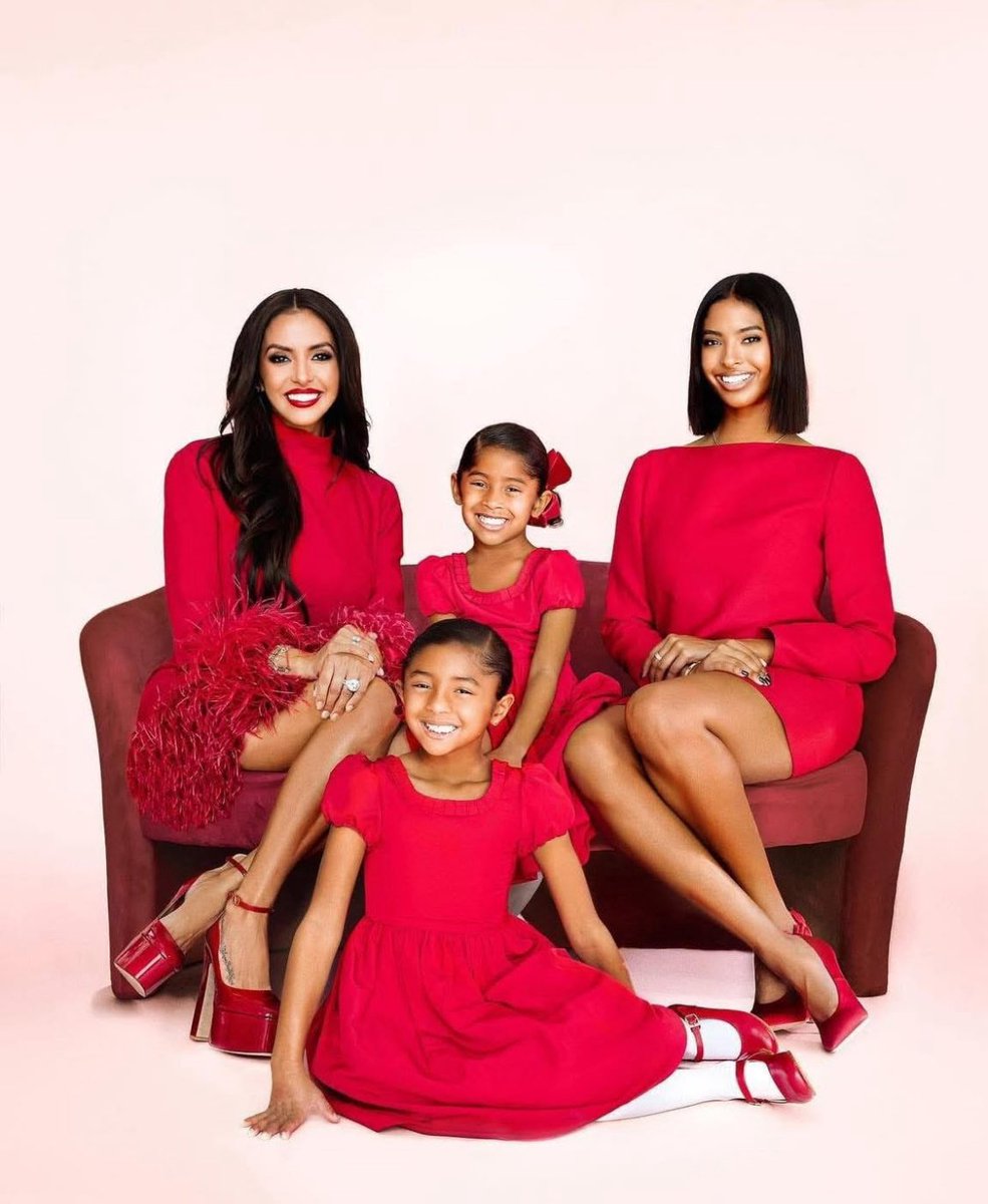 This Is Beautiful ♥️🐍 The Bryants