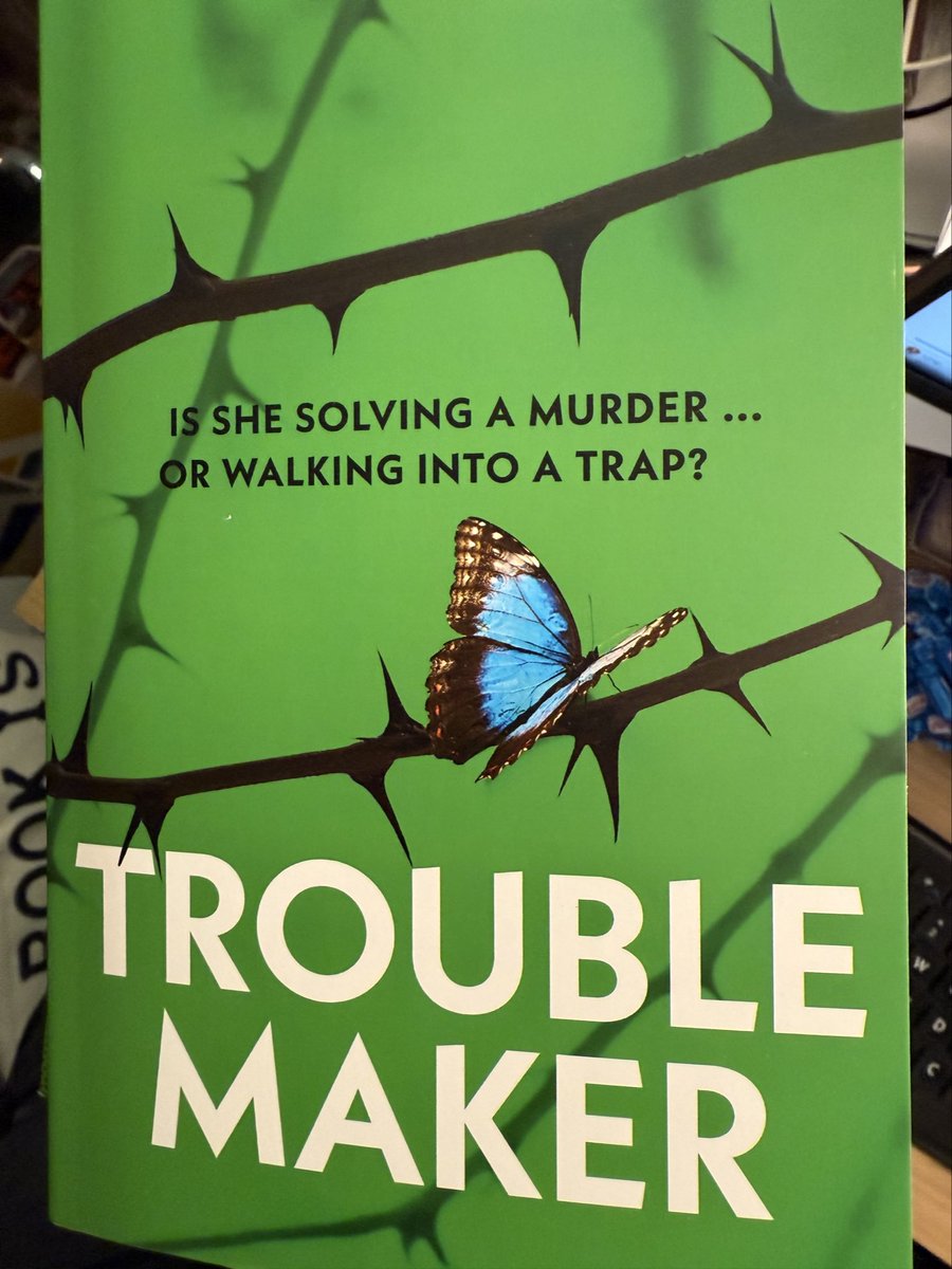 MattGCraig's tweet image. The fantastic @ollie__martin at #Bantam sent me copies of C. K. McDonnell’s latest #StrangerTimes book, #RingTheBells, and Lesley Kara’s new thriller, #TroubleMaker. Matching covers and everything!