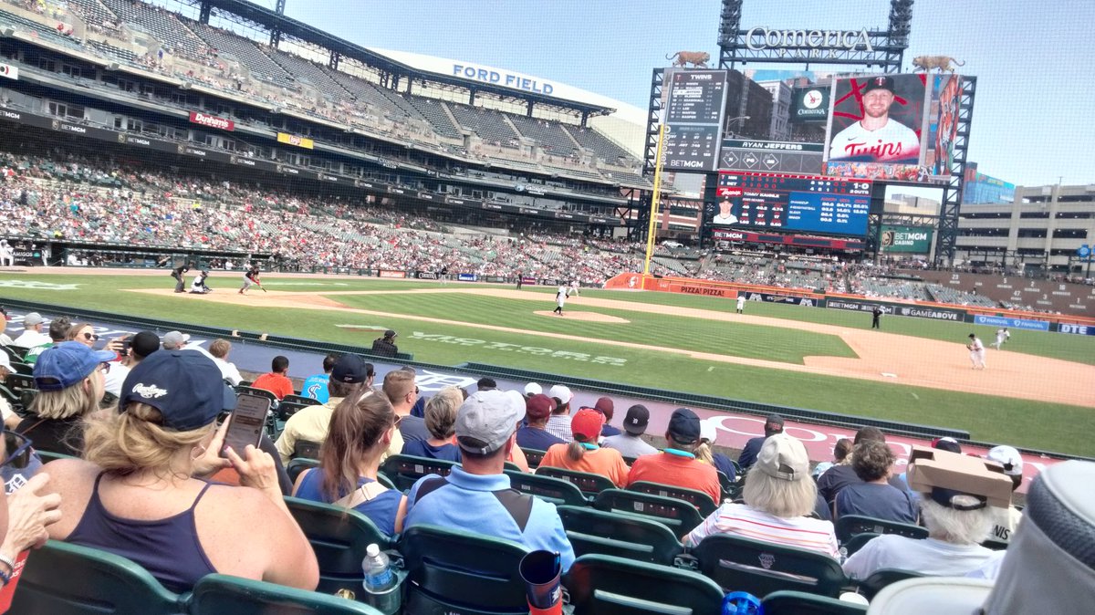 The Tigers lost 9-4 😔 These were my seats from Section 121, Row 17, Seat 11. Great view!!! Despite the loss, live sporting events are my happy place 🙂