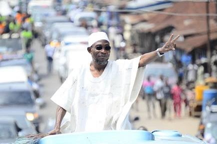 Symbol's Quotes (@aregbequotes) on Twitter photo “In a free & fair contest, a winner must emerge. The winners must regard the mandate given to them as sacred & serve their people with honour and integrity, knowing that in four years’ time, they will be required to give account of their stewardship."
— Ògbéni <a href="/raufaregbesola/">Rauf Aregbesola</a> “In a free & fair contest, a winner must emerge. The winners must regard the mandate given to them as sacred & serve their people with honour and integrity, knowing that in four years’ time, they will be required to give account of their stewardship."
— Ògbéni <a href="/raufaregbesola/">Rauf Aregbesola</a>