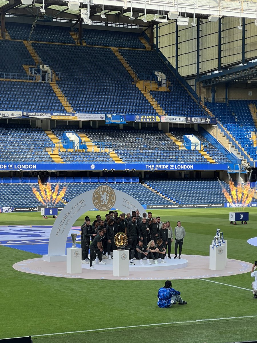 World Champions Homecoming (H)