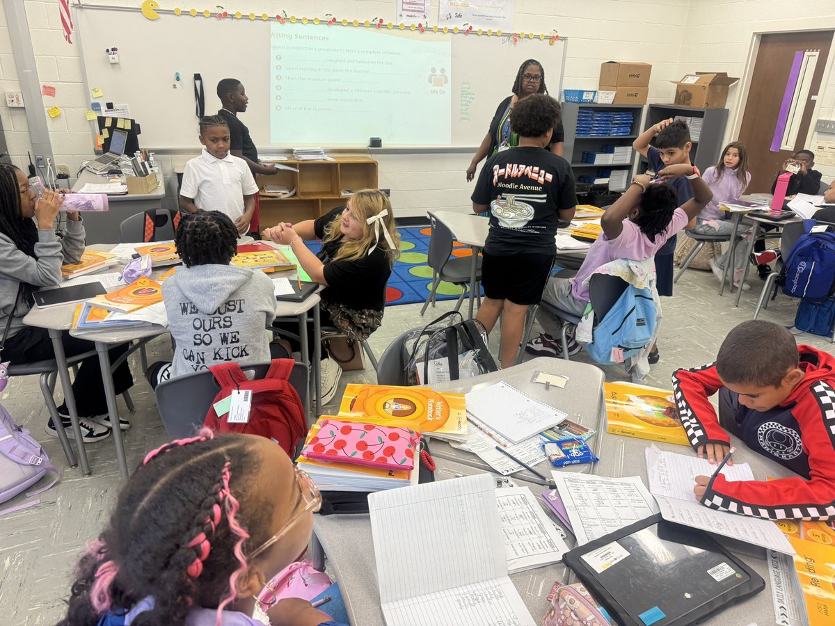 Debbie Skaggs (@debbieskaggs8) on Twitter photo Loved hearing the strong student discourse today in Mrs. Wright’s class <a href="/HES_HCS/">Hampton Elementary School</a>. #winningforkids Loved hearing the strong student discourse today in Mrs. Wright’s class <a href="/HES_HCS/">Hampton Elementary School</a>. #winningforkids
