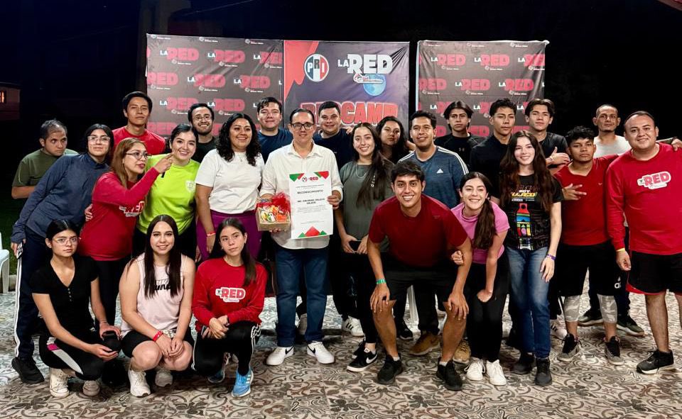 Eduardo Serrano (@laloserranoz) on Twitter photo #LaserInformativo
#Durango|| <a href="/CDE_PRI_Durango/">PRI Durango</a> continúa formando líderes en el #RedCamp 2025: Adriana Amador
Con gran entusiasmo se llevó a cabo el RedCamp 2025, los días 04 y 05 de agosto, un campamento estatal dirigido a jóvenes priistas, que tuvo como objetivo fortalecer la #LaserInformativo
#Durango|| <a href="/CDE_PRI_Durango/">PRI Durango</a> continúa formando líderes en el #RedCamp 2025: Adriana Amador
Con gran entusiasmo se llevó a cabo el RedCamp 2025, los días 04 y 05 de agosto, un campamento estatal dirigido a jóvenes priistas, que tuvo como objetivo fortalecer la
