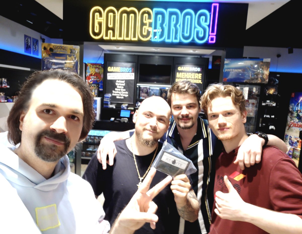 These are the Gamebros! , a very cool new retrogaming shop here in Hamburg. Check them out if you're around! I am very happy that they're now also selling my  SNES-album 'The Cult Of Remute'. I am working just a with a few  retailers worldwide, but these guys clearly love what