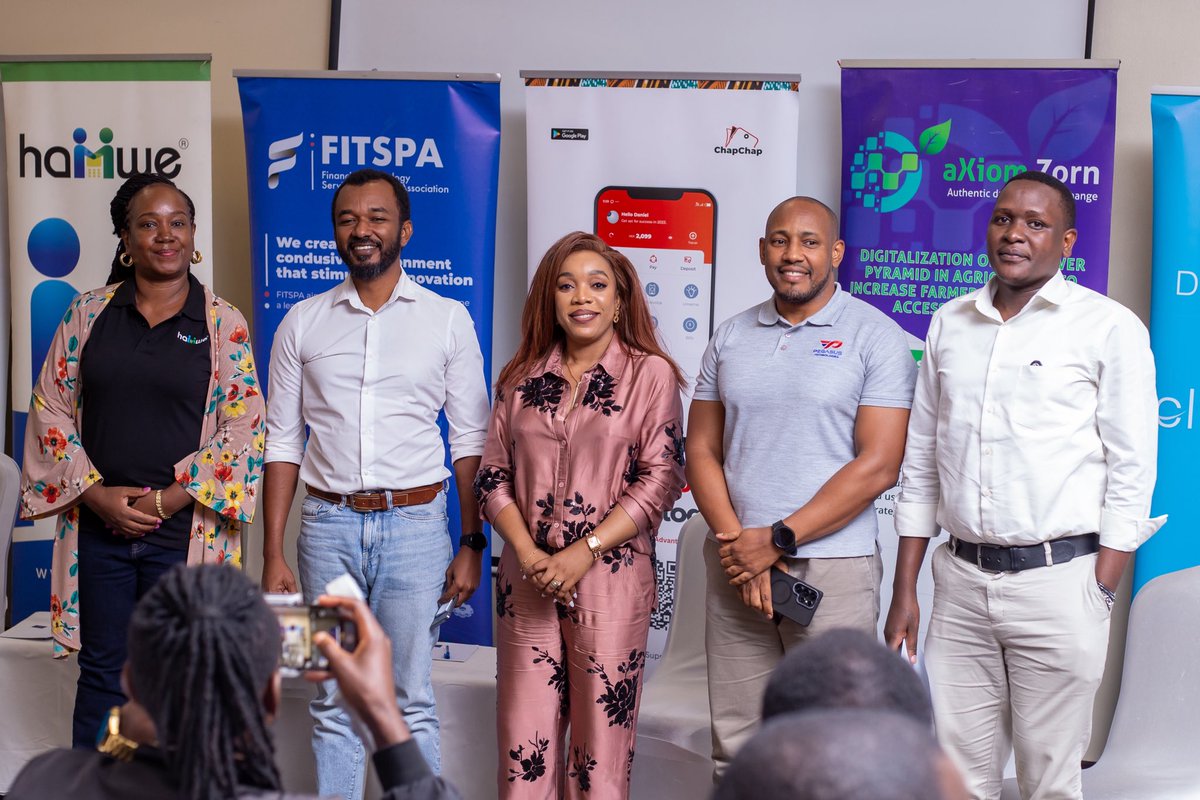 FitspaUG's tweet photo. We had an amazing panel at our #WorldFinTechDay Fireside Chat!
Mr. Ronald Azairwe, Eng. Chrispinus Onyancha, Ms. Stella Lugalambi and Mr. Emmanuel Emodek
From trust and infrastructure to gender inclusion and healthtech, our panelists brought 🔥 insights!
#FintechUG | #FITSPA https://t.co/zNunNuKiBm