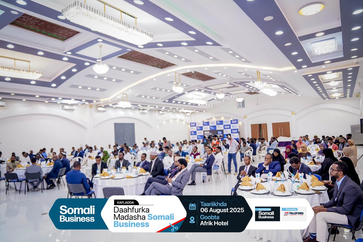 SomaliBiz's tweet photo. The founder and director of Somali Business, Abdinor Dahir, officially opened the event with a welcome speech highlighting the platform’s purpose and it's role in advancing Somali business development.

#SomaliBusiness #SBLaunch #SomaliBiz #SomaliBiz2025 https://t.co/DBrJQVaYtV