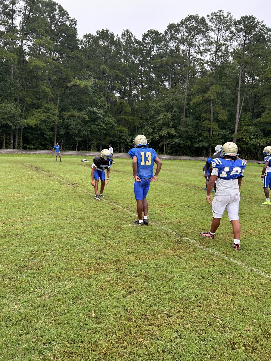 Greta day on the field for <a href="/BerkeleyStagsFB/">Berkeley Football</a> #WORK
 
#BetterAtBerkeley