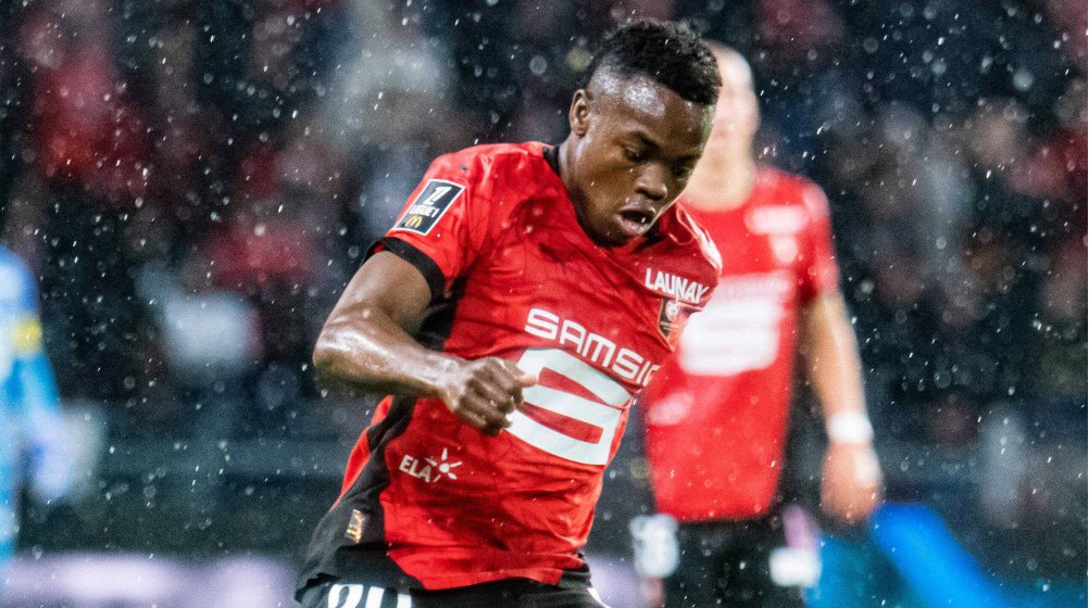 SRFC_Mercato (@roazhonmercato) on Twitter photo 🚨 🔴⚫ CARLOS ANDRES GOMEZ 🇨🇴 A REJOINT VASCO DE GAMA 🇧🇷 💣‼️
▶️ Officialisation imminente pour l'attaquant colombien ⏳
(<a href="/sebnonda/">Sébastien Denis</a>) #MercatoSRFC 🚨 🔴⚫ CARLOS ANDRES GOMEZ 🇨🇴 A REJOINT VASCO DE GAMA 🇧🇷 💣‼️
▶️ Officialisation imminente pour l'attaquant colombien ⏳
(<a href="/sebnonda/">Sébastien Denis</a>) #MercatoSRFC