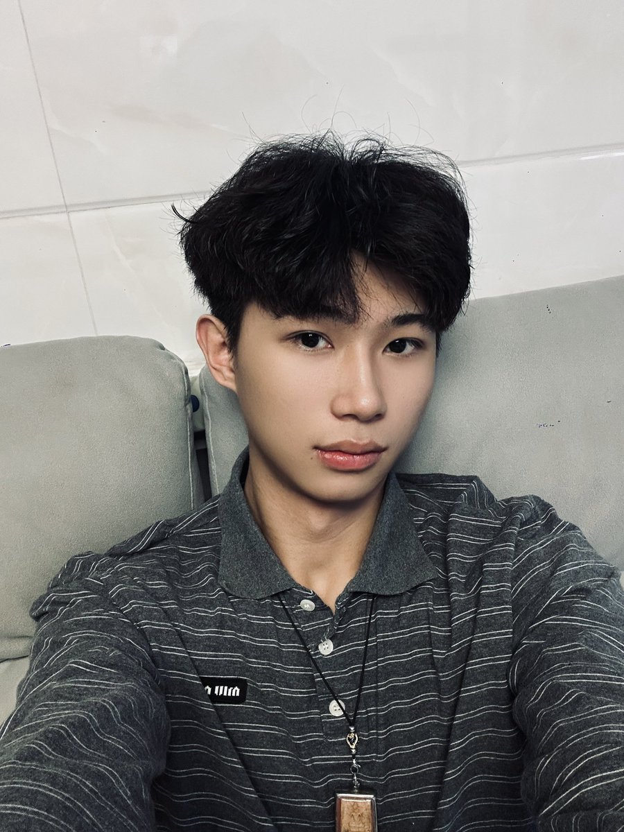 xmloveni's tweet photo. 侃爷维斯特特特特特 https://t.co/Zr8wwnshPT