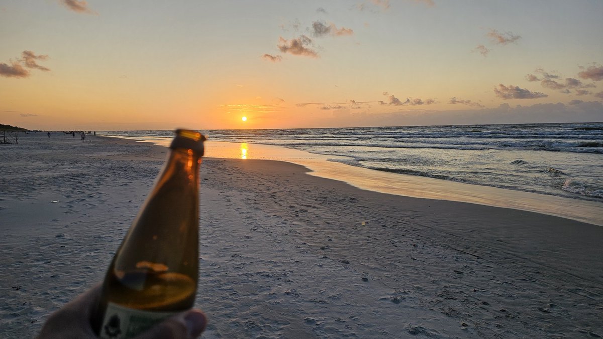 A Wy pewnie w zatłoczonej Makarskiej a tu prywatna plaża ZA DARMO I TO W WIELKIEJ POLSCE 🇵🇱