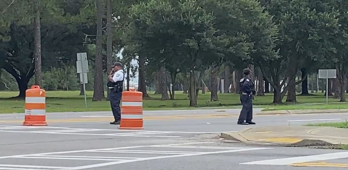 There was a shooting at Fort Stewart this morning where five soldiers were injured. The suspect, also a soldier, is now in custody, and the base is no longer on lockdown.

📸- WJCL