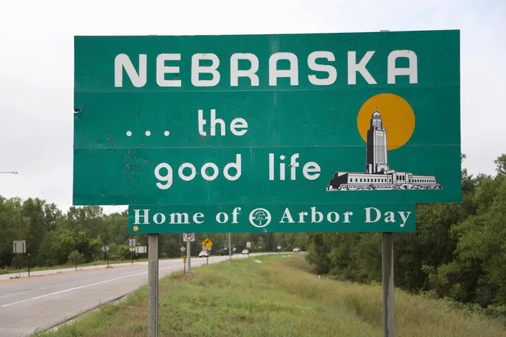 TheCalvinCooli1's tweet photo. 🚨Report: Nebraska may re-draw its congressional districts before 2026. This would make Don Bacon 2nd District Safe Republican. If this happens then Republicans would win the Presidency in 2028 without the Rust Belt States https://t.co/FFYIEsPYWd