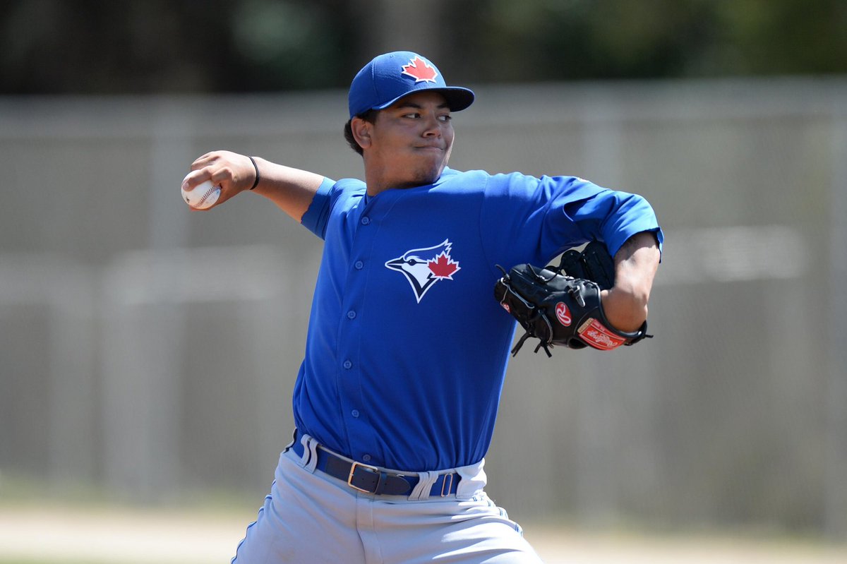 KBA Prime Baseball (@kbaprime) on Twitter photo We are thrilled to announce that 2013 Blue Jays 2nd round draft pick and current LEGENDS PITCHING COACH, CLINTON HOLLON, will serve as pitching coordinator for all Legends Teams formed from CBC/KBA partnership.  
Clinton was an All American from Woodford Co.  & drafted 47th We are thrilled to announce that 2013 Blue Jays 2nd round draft pick and current LEGENDS PITCHING COACH, CLINTON HOLLON, will serve as pitching coordinator for all Legends Teams formed from CBC/KBA partnership.  
Clinton was an All American from Woodford Co.  & drafted 47th