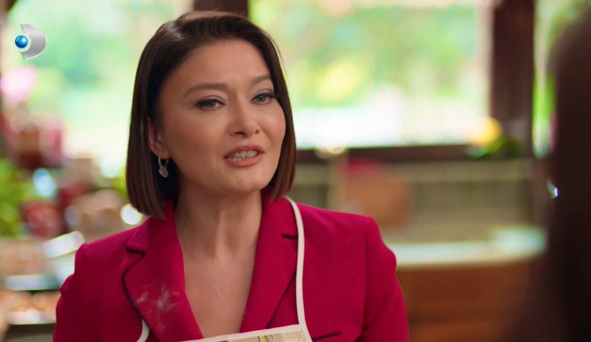 sonsuzalaziy's tweet photo. Mutfağımda Mutfağım
#VedaMektubu #Alanur #NurgülYeşilçay #Alaziy https://t.co/Uf4lyC0i3S