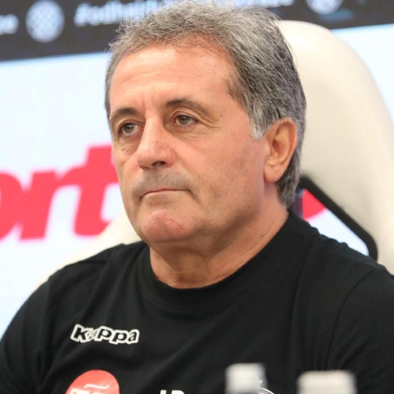 CroatiaFooty's tweet photo. 🎙️ Ilir Daja, Dinamo City manager, on Hajduk’s best player:
"It’s hard to name just one, they have many good players. But I’d say Pajaziti."
#Daja #Pajaziti #Hajduk #DinamoCity https://t.co/0omNX3rj74