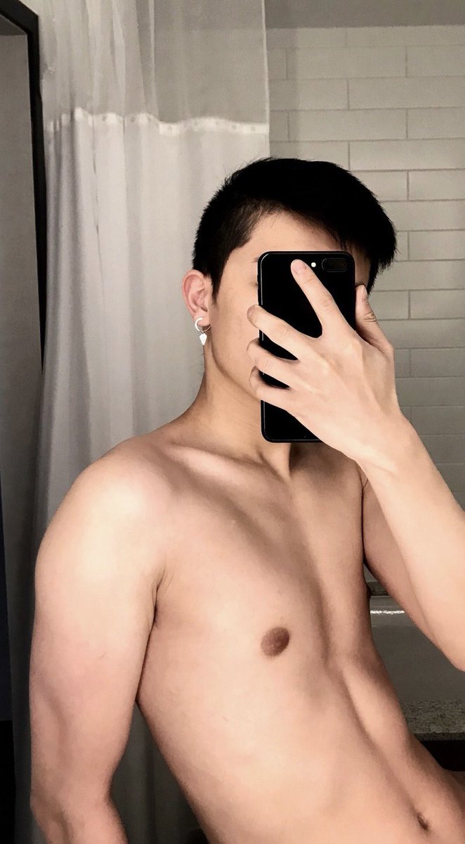 AsianMasterRjs's tweet image. Get down and submit. 🫵🏼👇🏼

#pfp #findom #cashmaster #malefindom