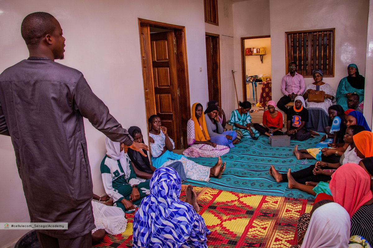 𝑽𝒊𝒔𝒊𝒕𝒆 𝒅𝒆 𝒍'𝒊𝒏𝒄𝒖𝒃𝒂𝒕𝒆𝒖𝒓 𝒅𝒆 𝑺𝒆𝒏𝒆𝒈𝒂𝒍 𝑨𝒄𝒂𝒅𝒆𝒎𝒚

Lors de la visite de la coordinatrice du projet #Oseer financé par AFD - Agence Française de Développement et Plan International Plan International Sénégal à l'incubateur de Senegal Academy à #pikine.