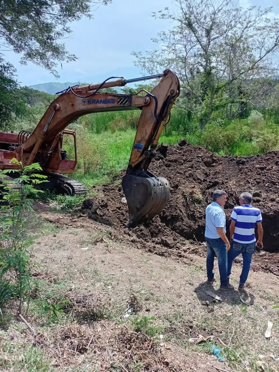 Periódico Sierra Maestra (@psierramaestra) on Twitter photo <a href="/PSierraMaestra/">Periódico Sierra Maestra</a> saluda el Día del Trabajador Hidráulicos con ello la entrega de quienes restauran y mejoran sistemas vitales asegurando el suministro y mejorando la calidad de vida. #AguaParaTodos
#SantiagodeCuba <a href="/PSierraMaestra/">Periódico Sierra Maestra</a> saluda el Día del Trabajador Hidráulicos con ello la entrega de quienes restauran y mejoran sistemas vitales asegurando el suministro y mejorando la calidad de vida. #AguaParaTodos
#SantiagodeCuba