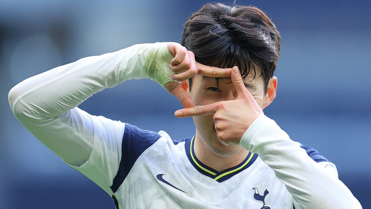 Sonny has said goodbye to a club you love in the way you should. 

Not over a snapchat video. 

True fucking Tottenham Hotspur legend.