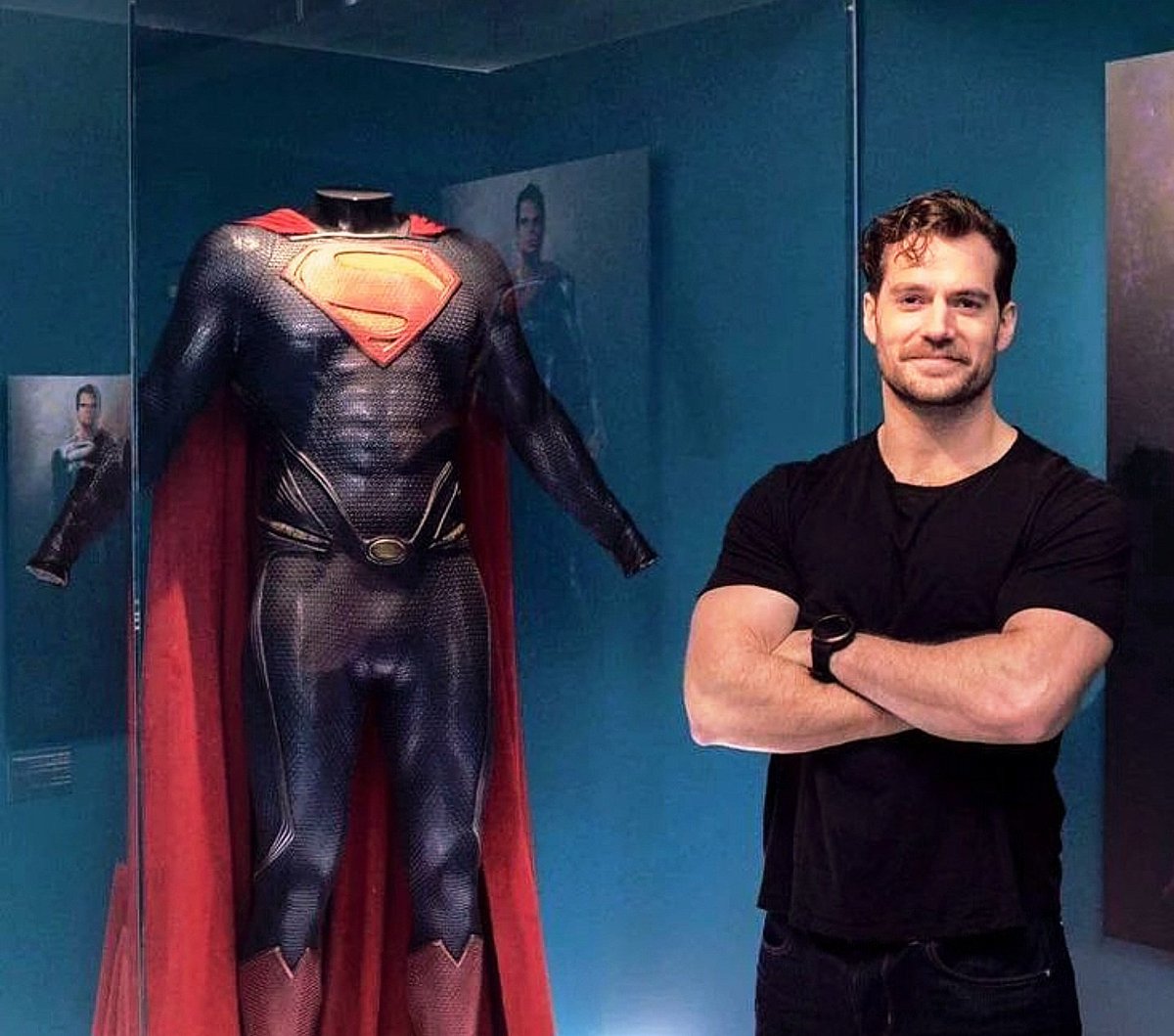 Henry Cavill 
Man of Steel