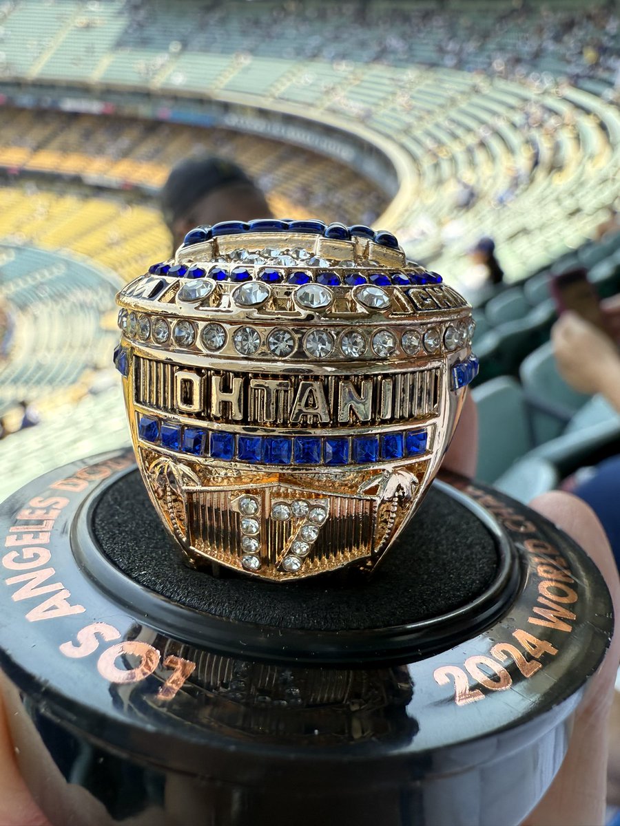 ソチオリンピック 2014 ピンバッジ フジテレビ