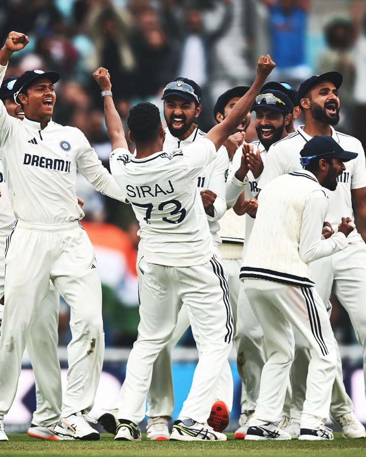 GangulyShramona's tweet image. While everyone&apos;s hooked on Saiyaara and Qaide  Se, I&apos;m obsessed with this masterpiece.
 &quot;Clean bold siraj you beauty , keya performance pe dali&quot;
-#INDvsENGTest
#day5
#cricketpaglu 
🧿