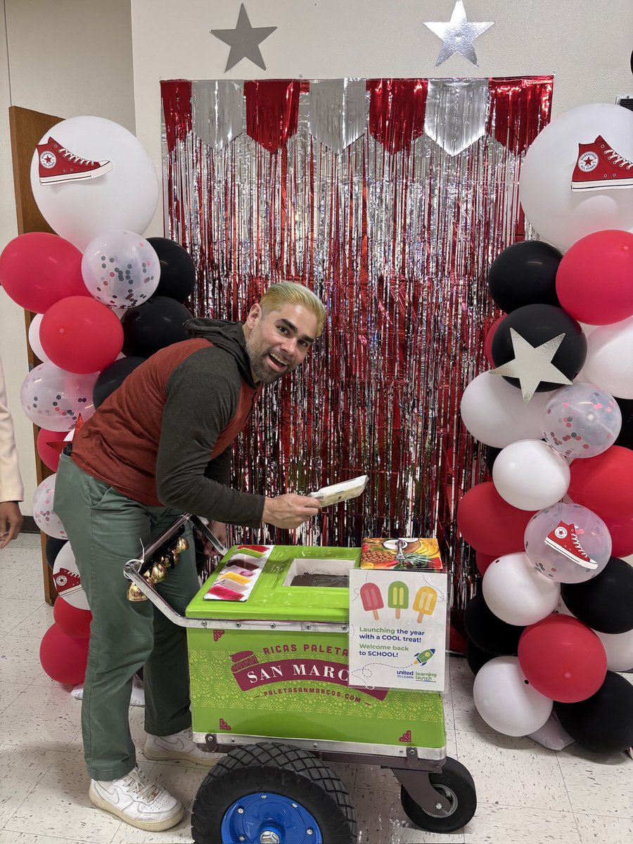 Silberstein ES (@silbersteines) on Twitter photo Big thanks to <a href="/unitedtolearn/">United to Learn</a> for the sweet surprise! ๐ง Your paleta cart brought smiles and cool vibes to our campus. Weโre feeling refreshed and appreciated! #SilbersteinAllStars #CommunitySupport
<a href="/tangaytan/">Tania Gaytan</a> Big thanks to <a href="/unitedtolearn/">United to Learn</a> for the sweet surprise! ๐ง Your paleta cart brought smiles and cool vibes to our campus. Weโre feeling refreshed and appreciated! #SilbersteinAllStars #CommunitySupport
<a href="/tangaytan/">Tania Gaytan</a>