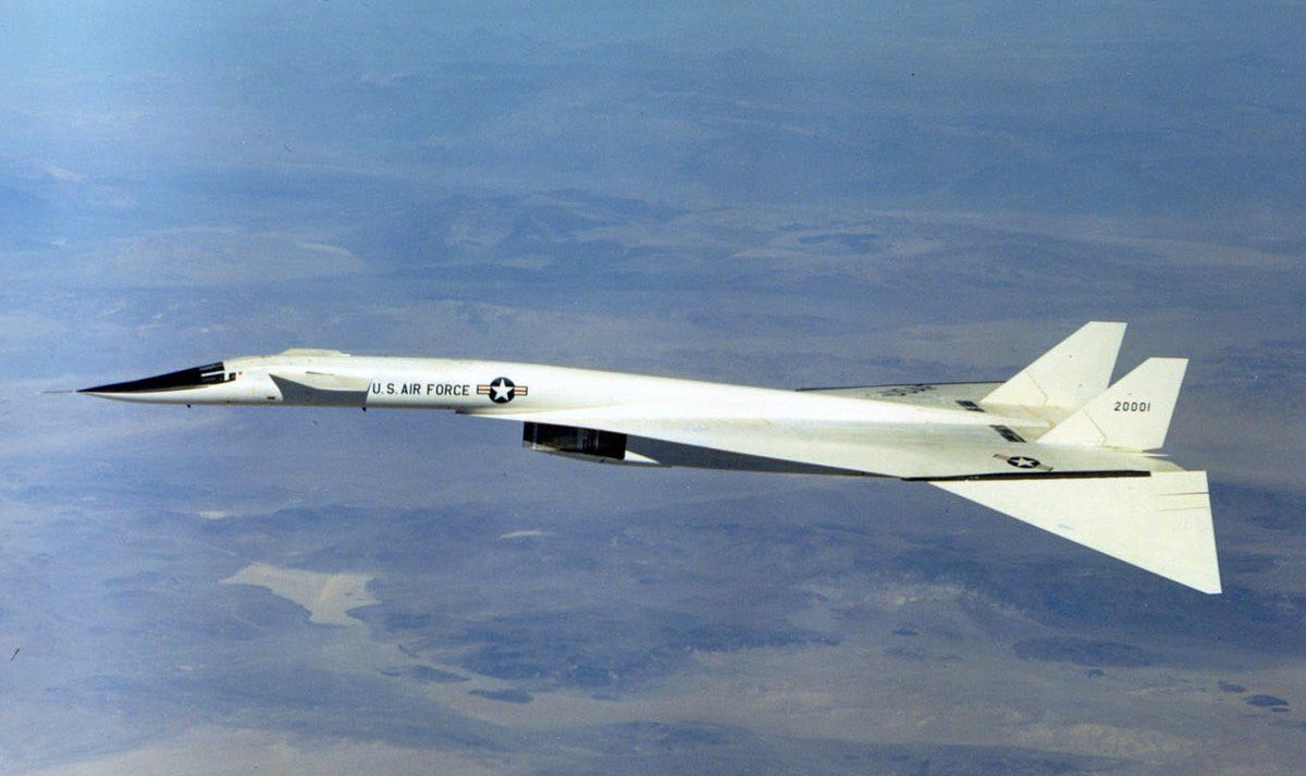 armychaplain's tweet image. One of my favorite aircraft, the North American XB-70 Valkyrie… what’s yours?

#XB70