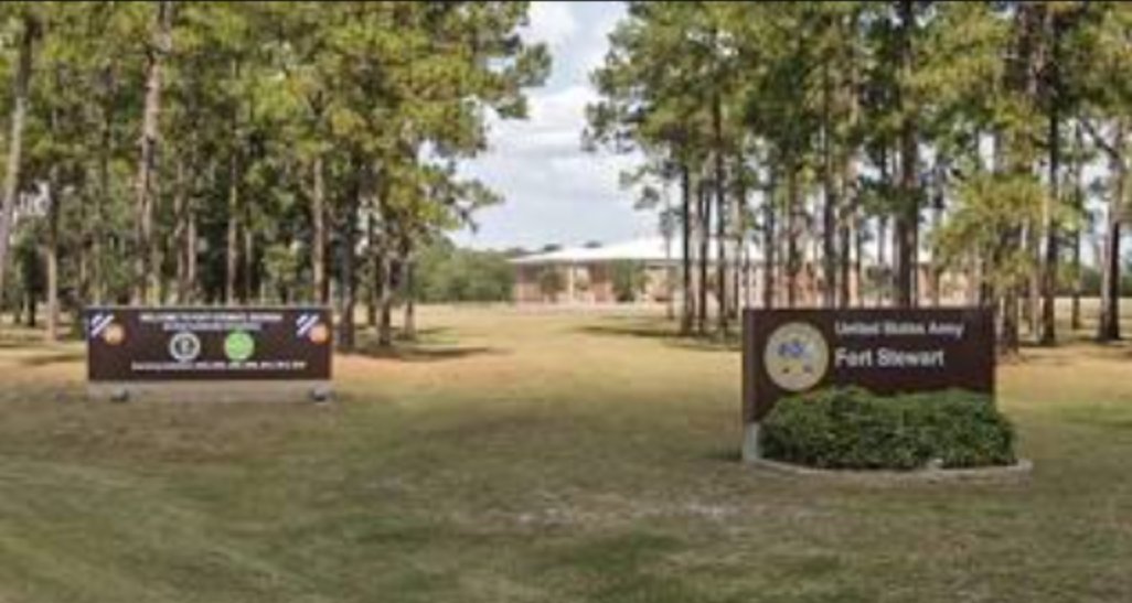 Paul Millard (@hobodreamer) on Twitter photo #GunViolentAmerica:
' #Georgia #Mass_Shooting '> @TheHill < Sees Five Soldiers Have Been Shot & The Suspected Shooter Is In Custody At Fort Stewart, Outside Savannah, Ga. A Base Lockdown Has Been Lifted.🠟
t.ly/f3XCM
.
#NoOneIsSafe #NoPlaceIsSafe <a href="/MomsDemand/">Moms Demand Action</a> Action! #GunViolentAmerica:
' #Georgia #Mass_Shooting '> @TheHill < Sees Five Soldiers Have Been Shot & The Suspected Shooter Is In Custody At Fort Stewart, Outside Savannah, Ga. A Base Lockdown Has Been Lifted.🠟
t.ly/f3XCM
.
#NoOneIsSafe #NoPlaceIsSafe <a href="/MomsDemand/">Moms Demand Action</a> Action!